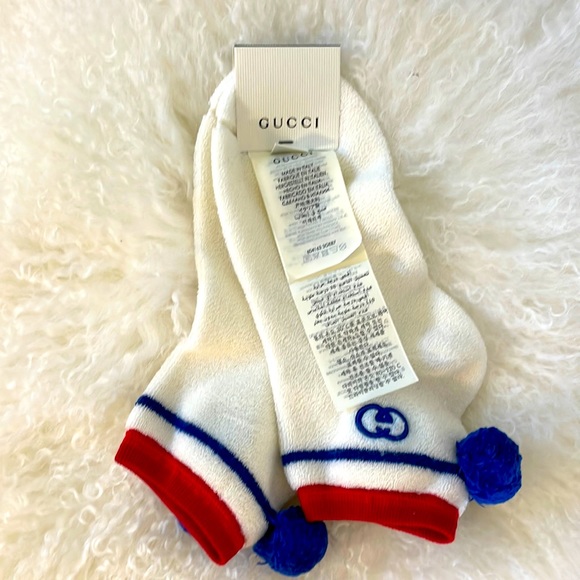 New authentic Gucci Interlocking GG Pom Pom Ankle Low Cut M REVERSIBLE socks - Picture 1 of 3